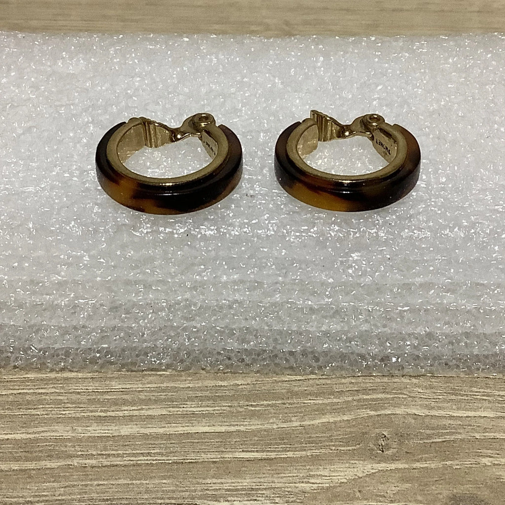 Monet Tortoiseshell Hoop Clip-On Earrings – Gold-Tone Acrylic Resin Jewellery