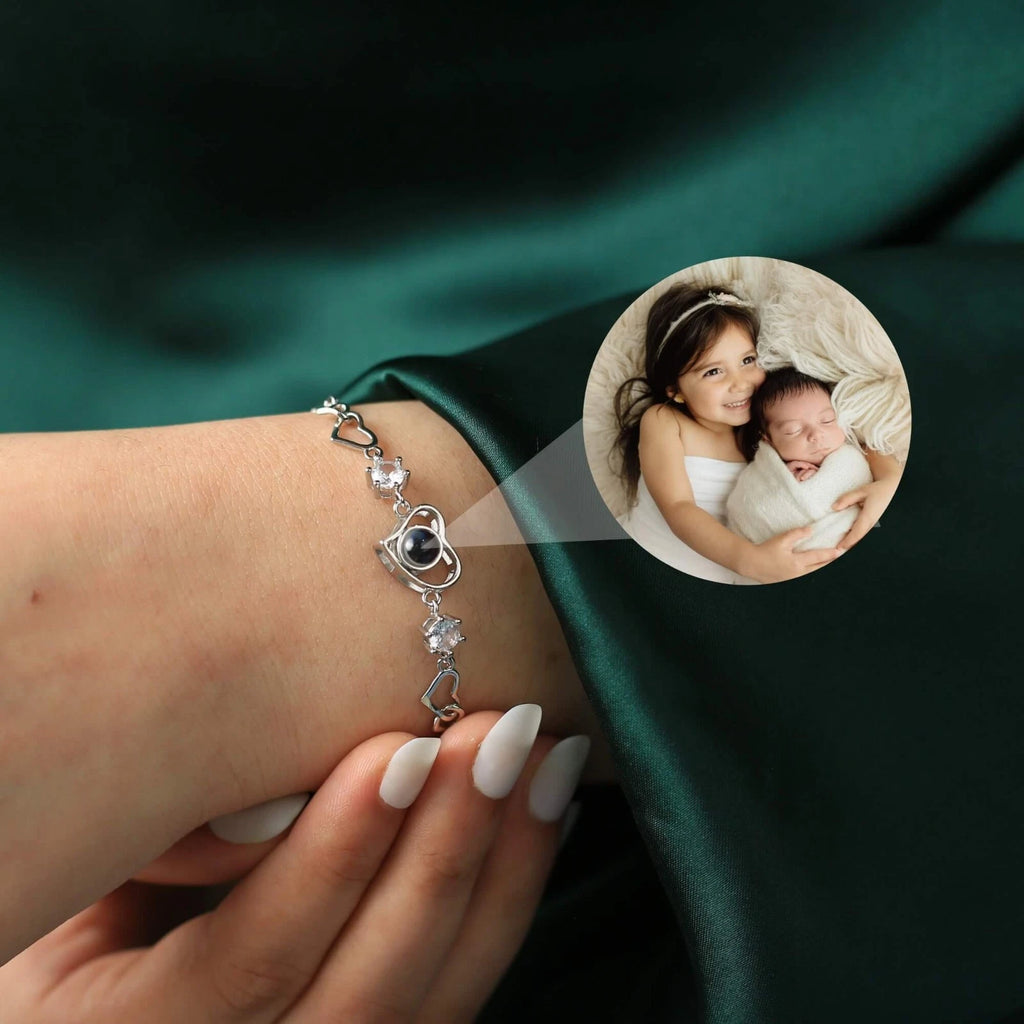 Personalised Heart Photo Projection Bracelet – Custom Picture Gift for Mum
