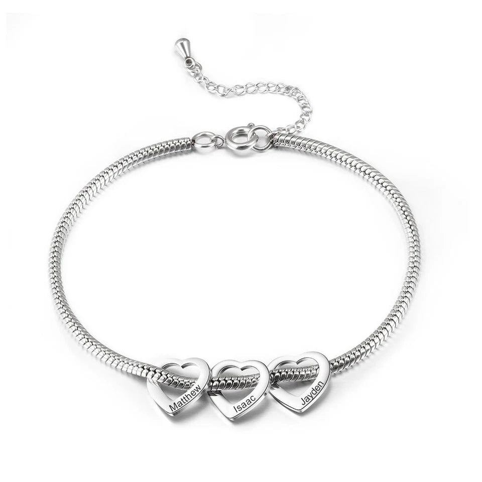 Personalised Mum Heart Charm Bracelet with Engraved Children’s Names – Custom Family Gift