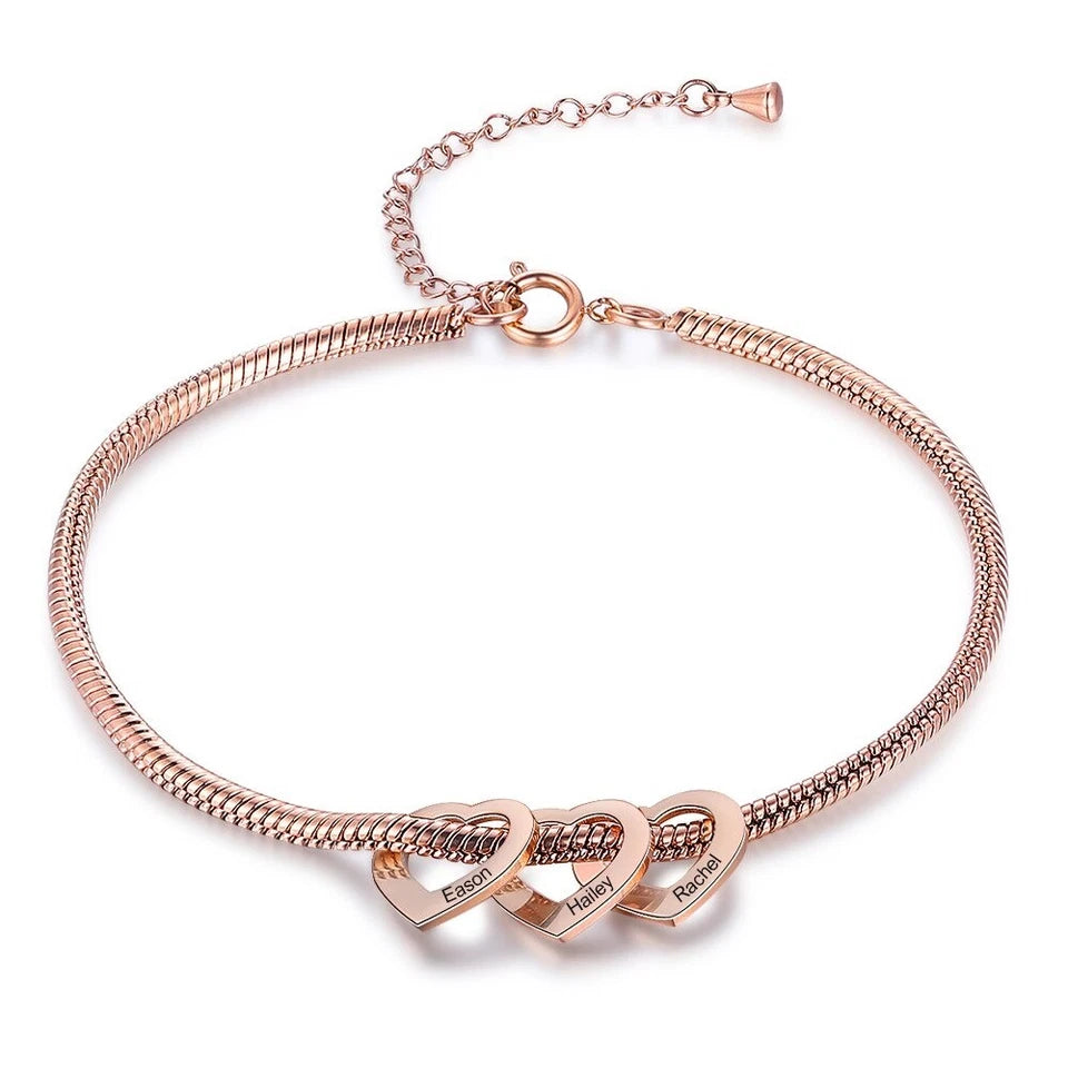 Personalised Mum Heart Charm Bracelet with Engraved Children’s Names – Custom Family Gift
